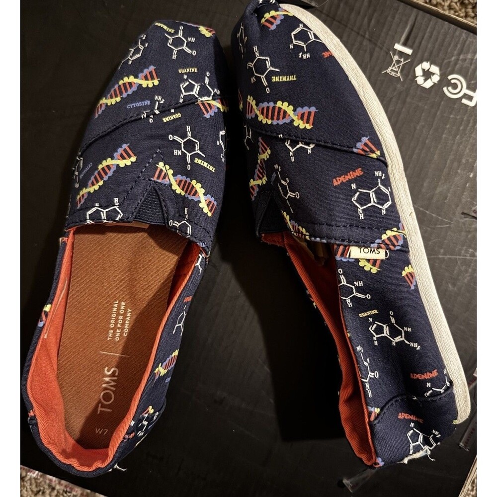 EUC TOMS Classic Alpargata Shoes W7 Navy Glow In The Dark Science DNA Quirk